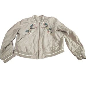 Bird Beaded Linen Bomber Jacket H&M 
Beige & White- sequin bird  jacket 🧥 M/l
10